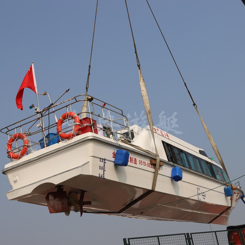 廠家供應(yīng)玻璃鋼客船，巡邏艇，交通艇，公務(wù)接待艇，觀光艇，游艇